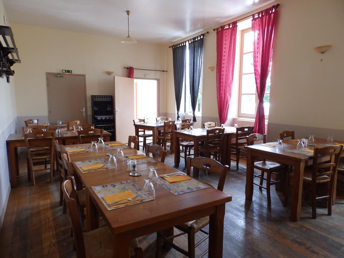 Hotel La Fontaine Aux Loups Saint-Sulpice-le-Dunois Exteriér fotografie