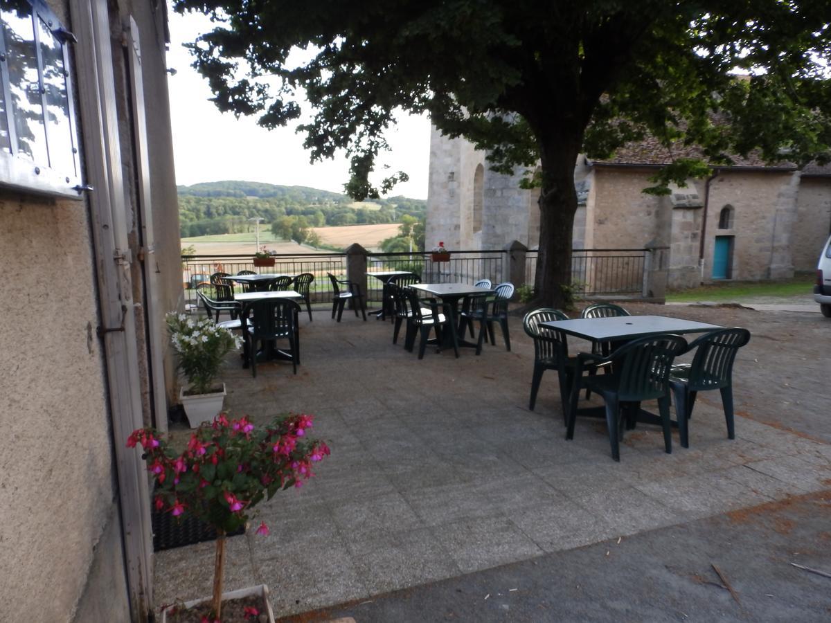 Hotel La Fontaine Aux Loups Saint-Sulpice-le-Dunois Exteriér fotografie