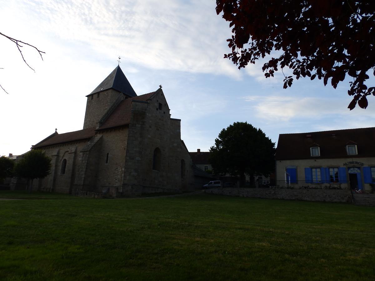 Hotel La Fontaine Aux Loups Saint-Sulpice-le-Dunois Exteriér fotografie