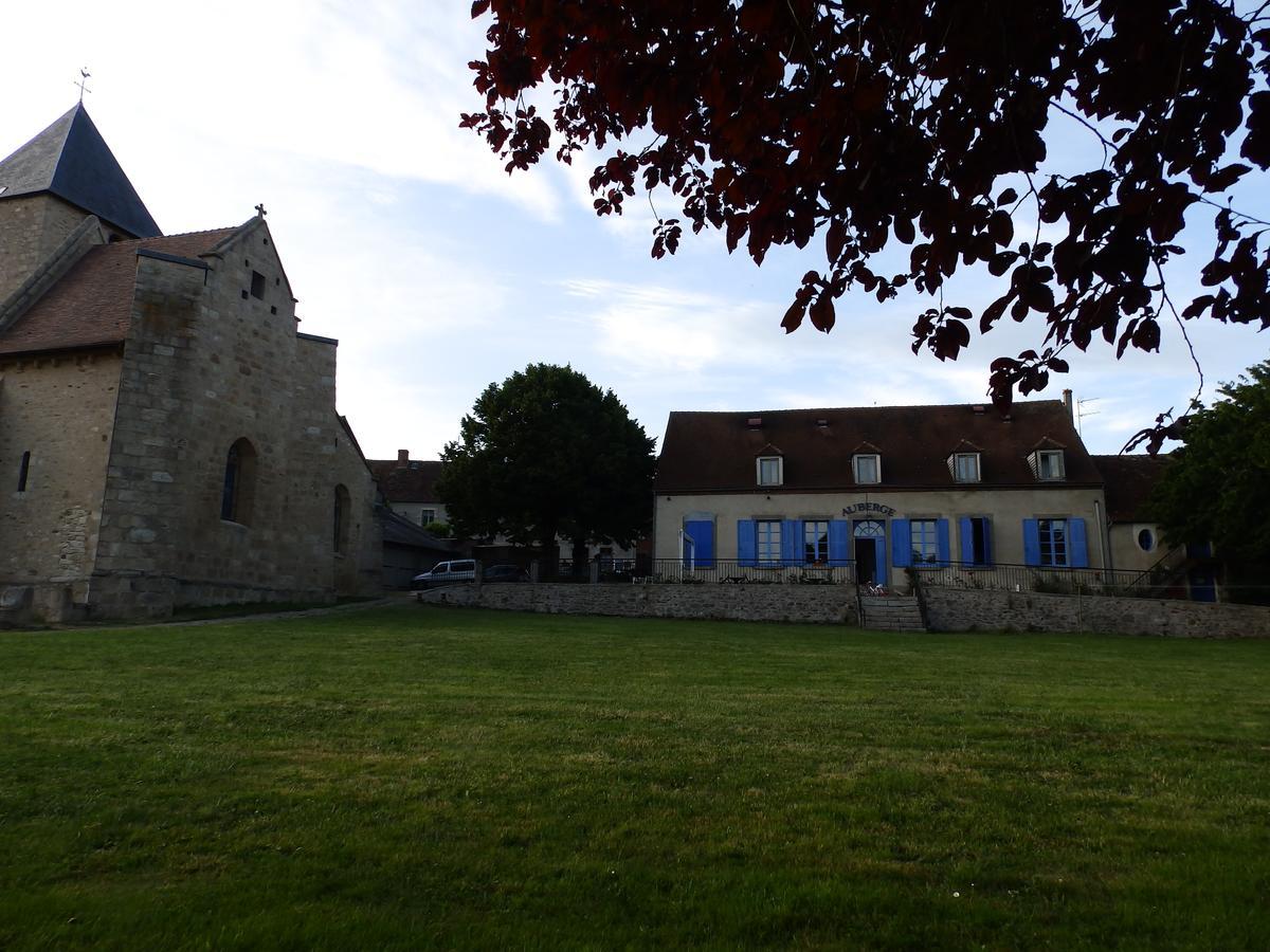 Hotel La Fontaine Aux Loups Saint-Sulpice-le-Dunois Exteriér fotografie